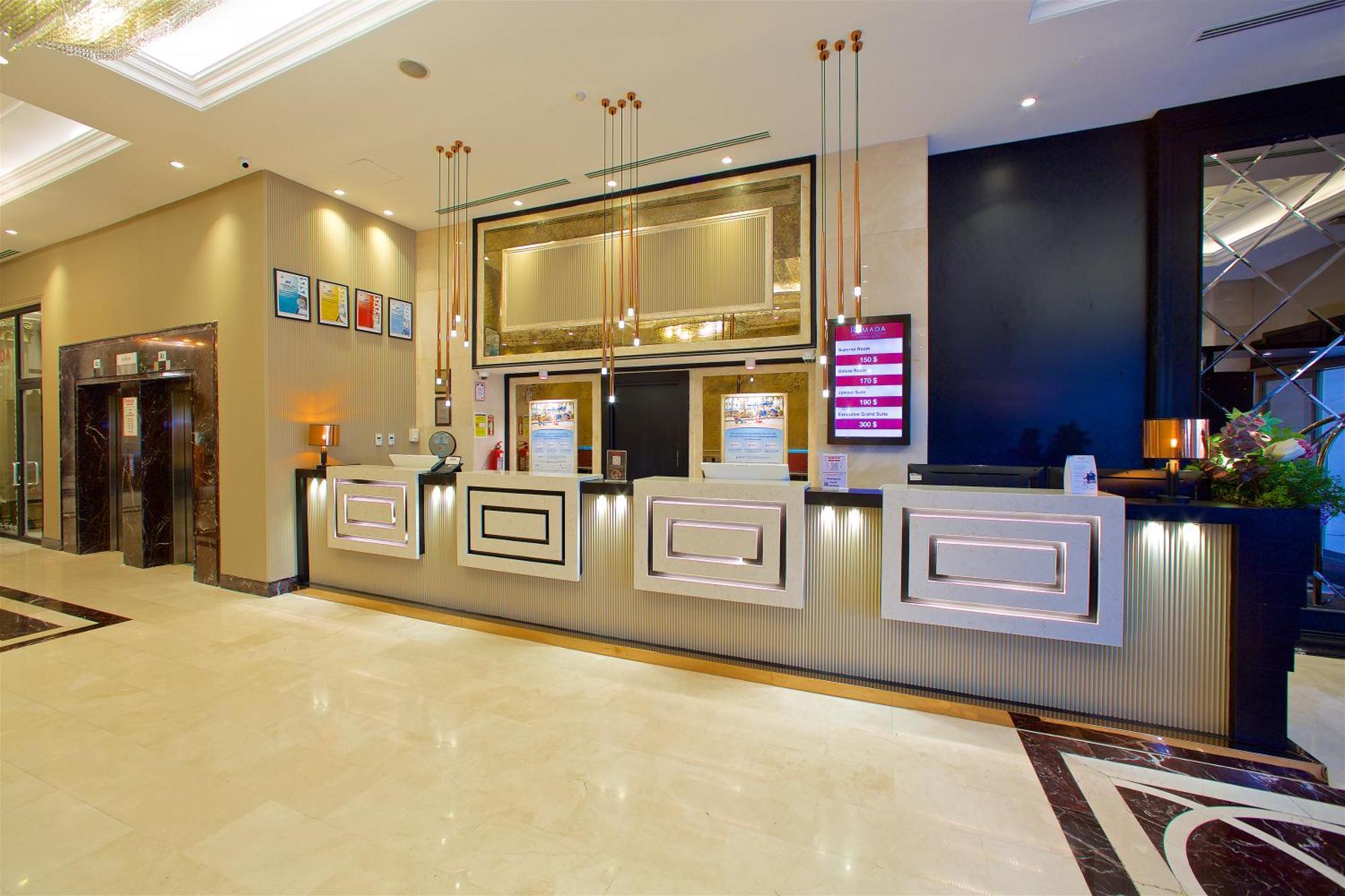 Ramada By Wyndham Istanbul Merter Esterno foto
